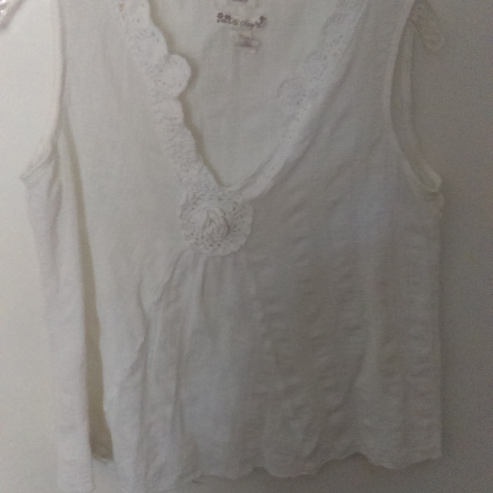 Old Navy top